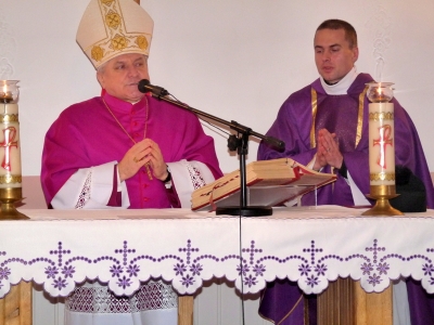Wizytacja Biskupa w Owieczkach-28