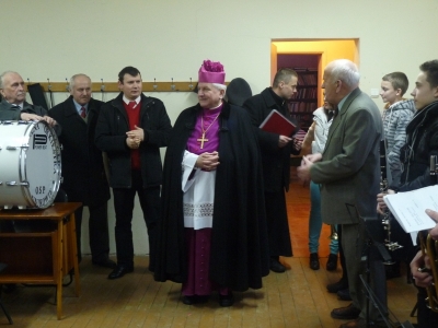 Wizytacja Biskupa w Unikowie-1