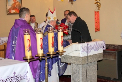 Wizytacja Biskupa w Unikowie-11